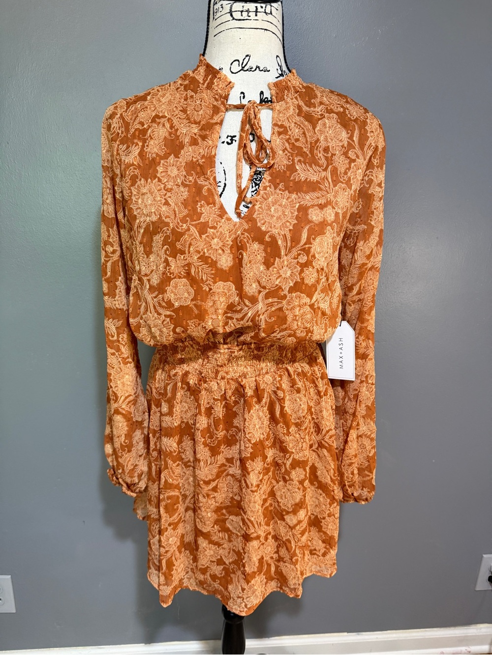 MAX + ASH Rust Paisley Tie-Neck Smocked Waist Long Sleeve Dress SZ L NWT